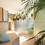 Montagu & Bar Hostel Innsbruck