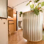 Montagu & Bar