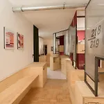 Hostel Montagu & Bar Innsbruck
