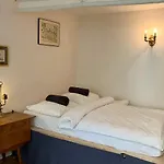 Montagu Hostel&bar