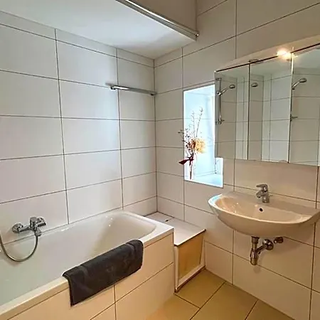 Hostel Montagu & Bar Innsbruck