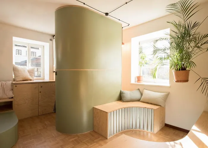 Montagu & Bar 旅馆 *