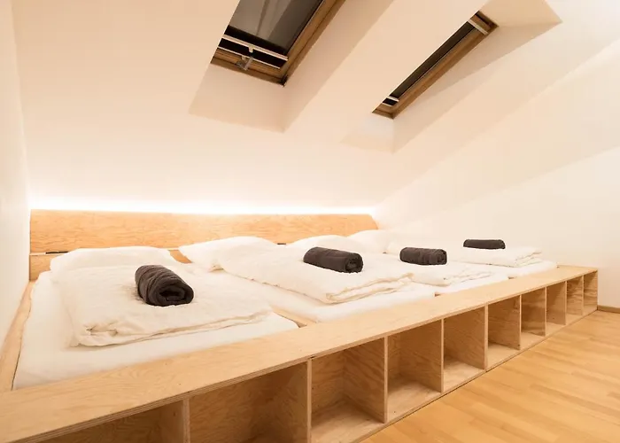 旅馆 Montagu & Bar *