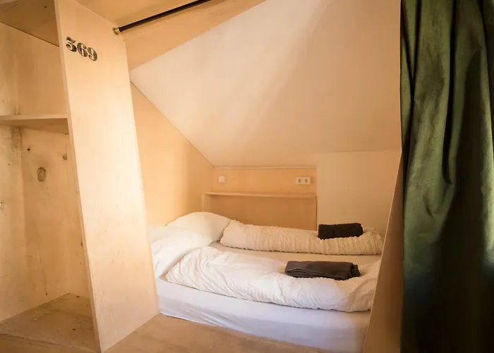 Montagu & Bar * 因斯布鲁克