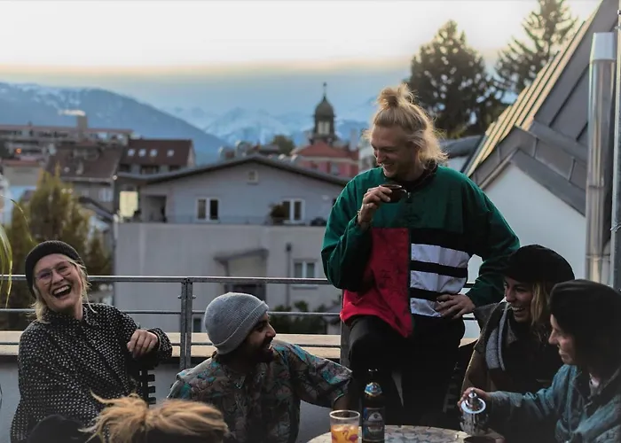 Montagu & Bar 旅馆 *