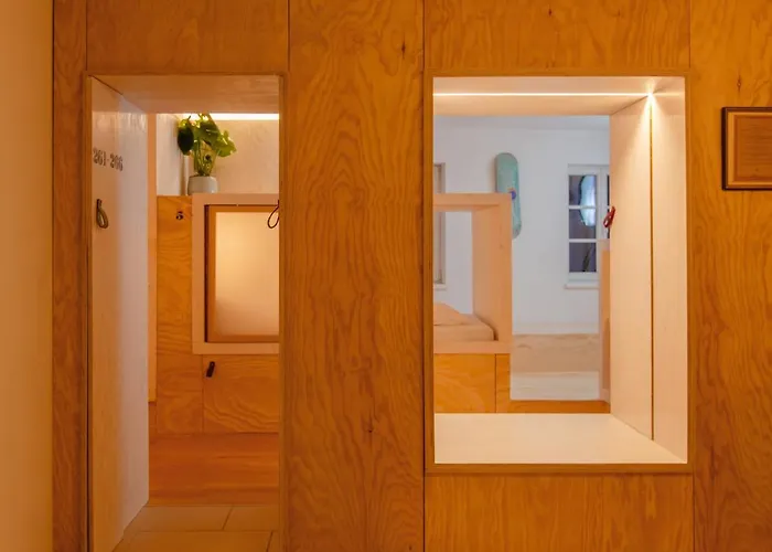 旅馆 Montagu & Bar