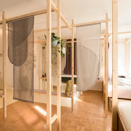 Albergue Montagu