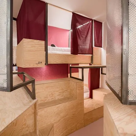 Montagu Albergue *